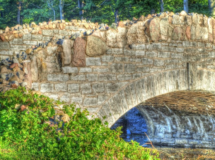 cropped-bridge-toned-copy.jpg