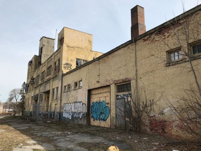 Michael Streissguth on “City on the Edge: Hard Choices in the American Rust&nbsp;Belt”